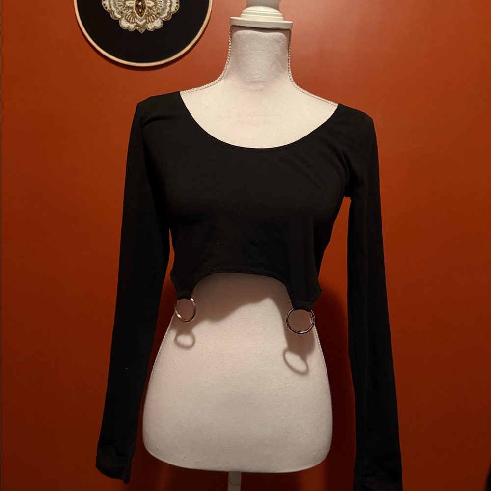 Current Mood Black Ring Accent Crop Top